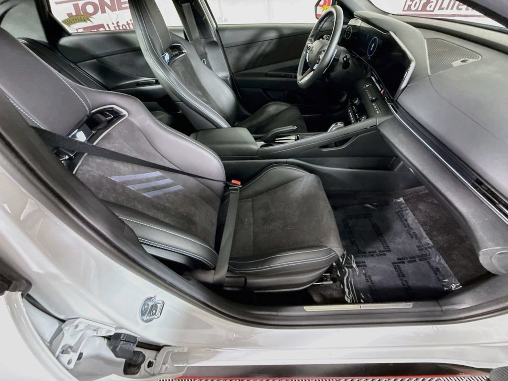 Certified 2026 Hyundai Elantra N w/ Cargo Package FWD image 31
