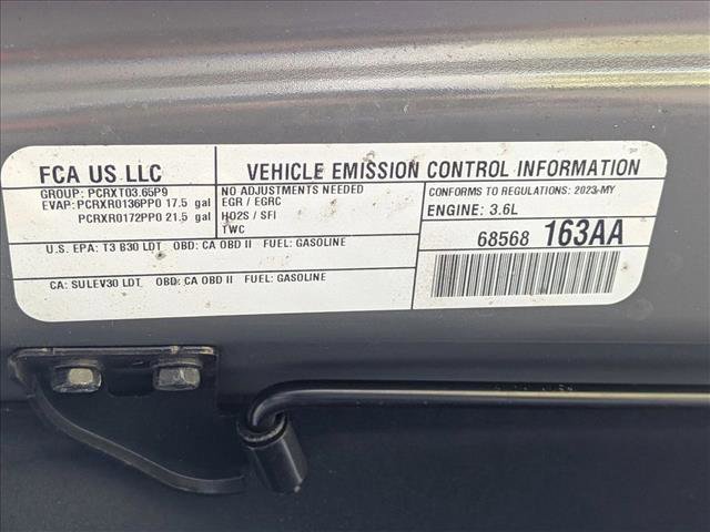 Used 2023 Jeep Wrangler Sport S image 19