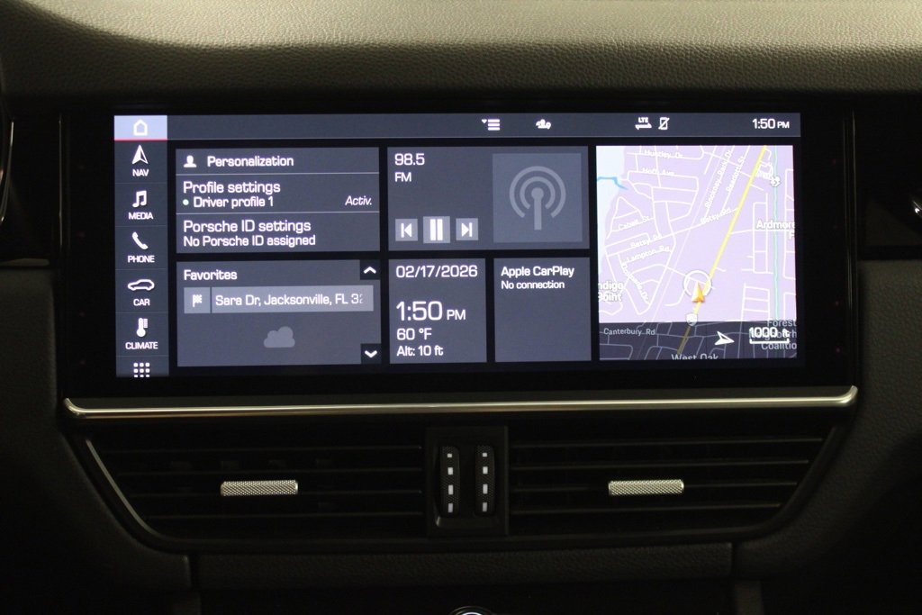 Certified 2020 Porsche Cayenne image 25