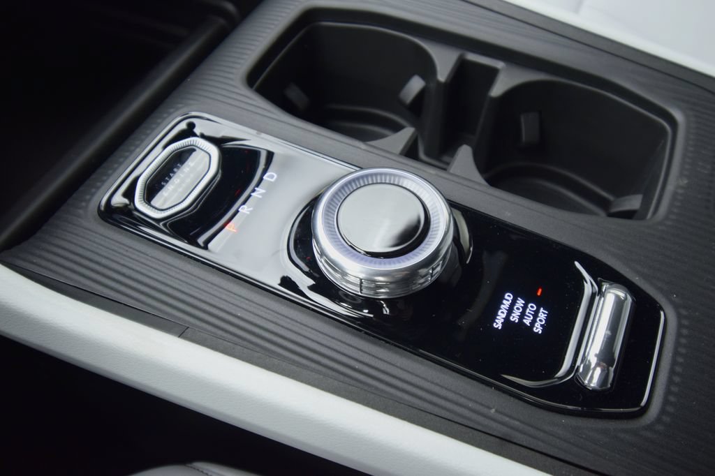 New 2026 Jeep Cherokee Limited AWD/4WD image 23