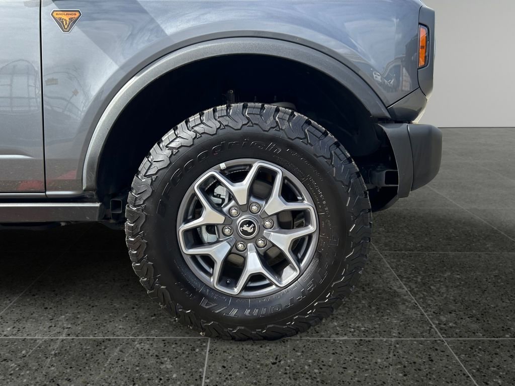 Used 2025 Ford Bronco Badlands AWD/4WD image 10
