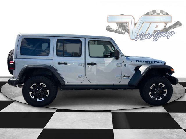 Used 2024 Jeep Wrangler Unlimited Rubicon 4xe w/ Safety Group AWD/4WD image 4