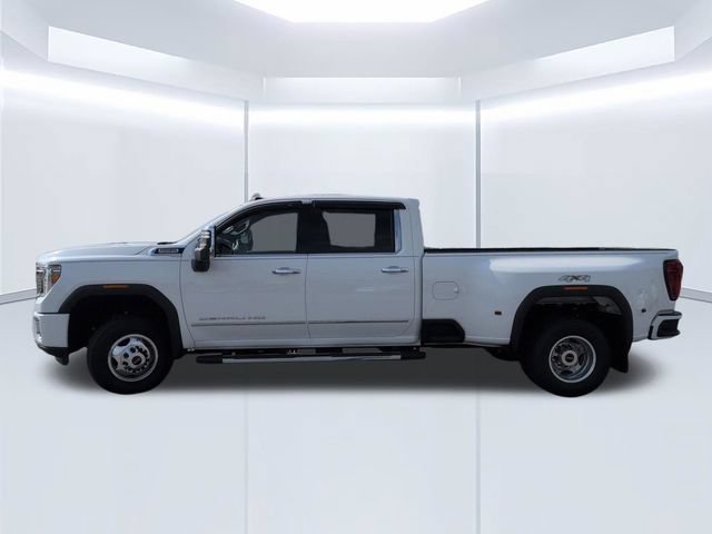 Used 2022 GMC Sierra 3500 Denali w/ Denali Ultimate Package AWD/4WD image 12