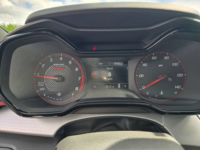 Used 2024 Chevrolet Trax RS w/ Sunroof Package FWD image 17