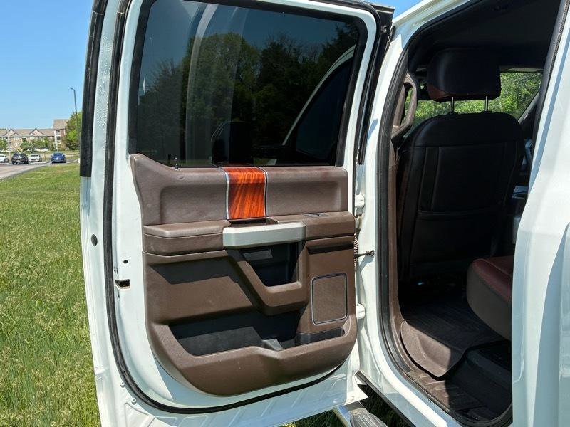 Used 2021 Ford F250 King Ranch w/ King Ranch Ultimate Package AWD/4WD image 21