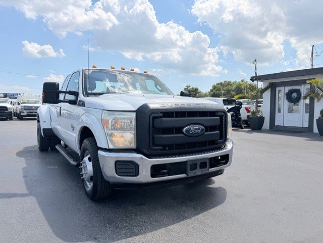 Used 2015 Ford F350 XL w/ Power Equipment Group RWD image 3