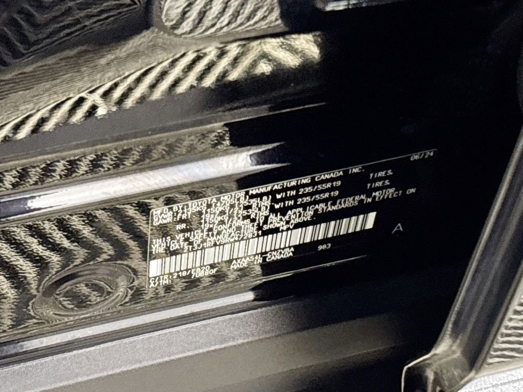 Used 2024 Toyota RAV4 Adventure image 24