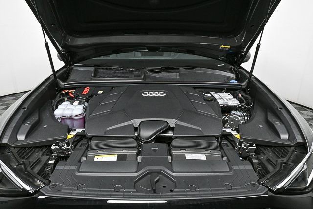New 2026 Audi Q8 Premium image 35