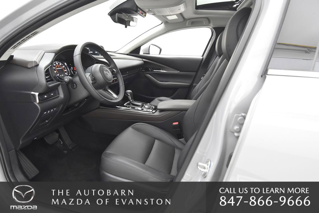 Used 2025 MAZDA CX-30 AWD 2.5 S w/ Premium Package image 24