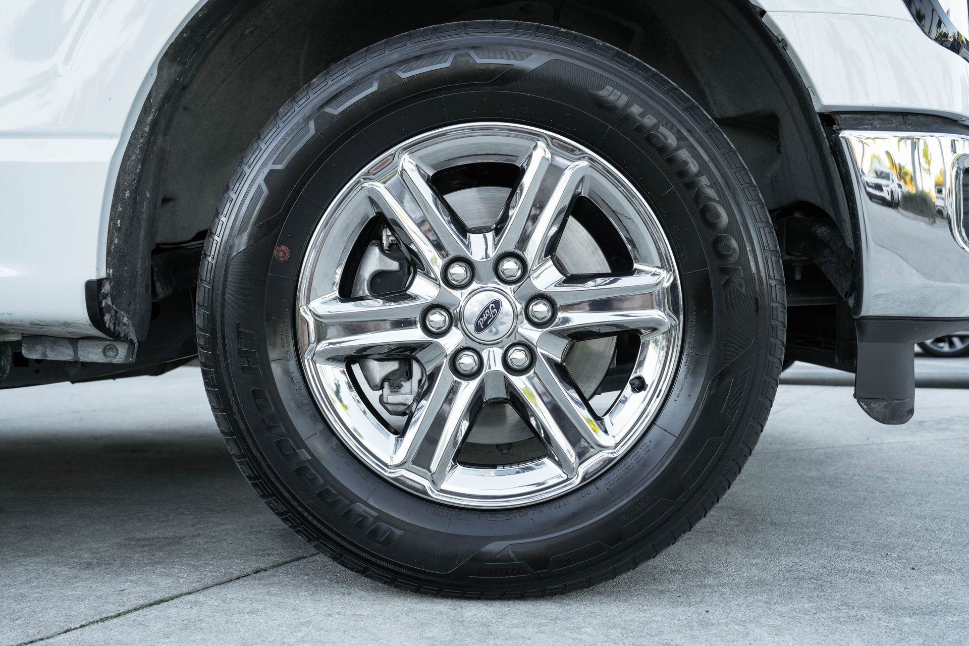 Used 2024 Ford F150 XLT w/ Mobile Office Package image 27