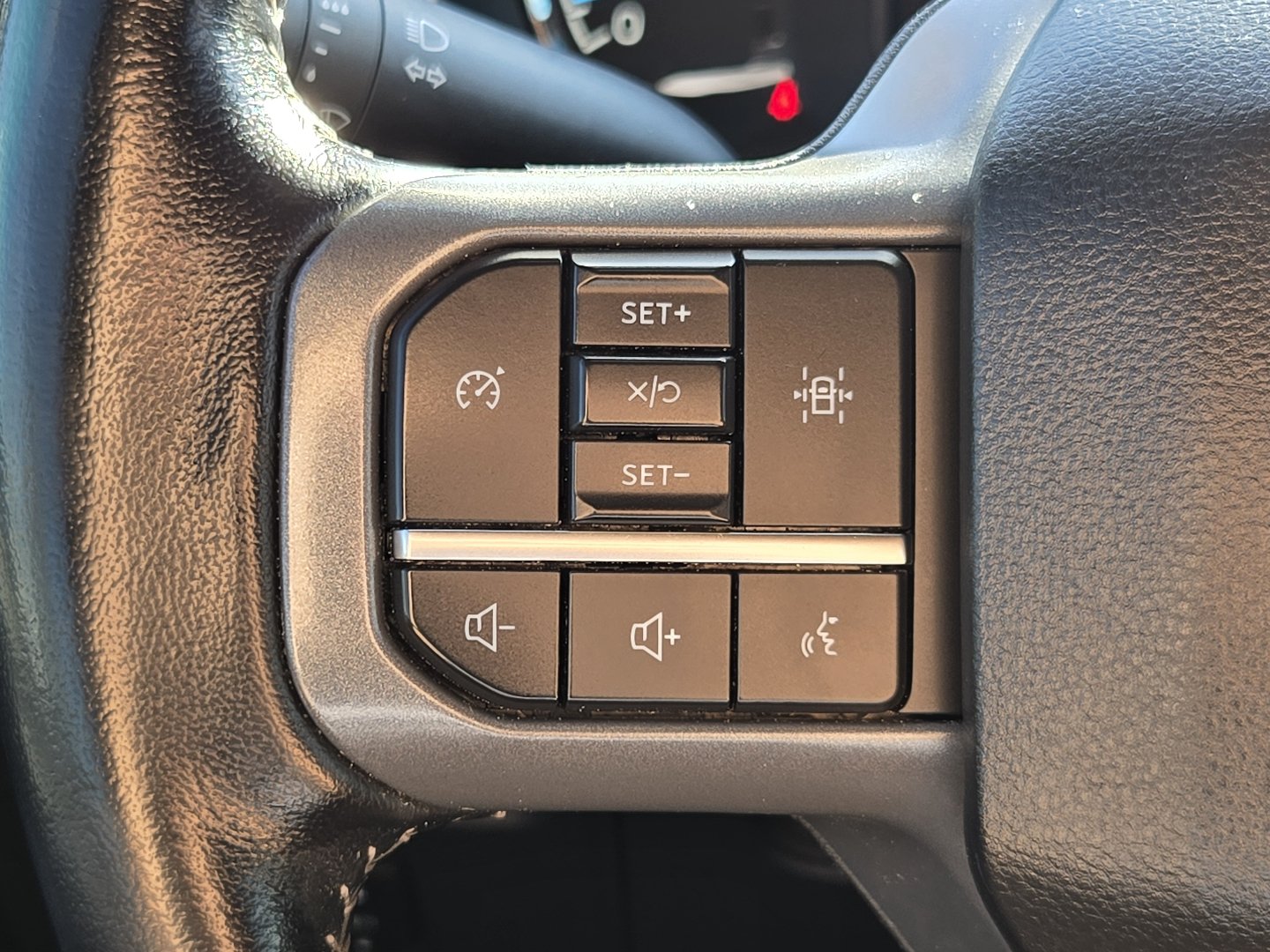 Used 2022 Ford F150 XLT w/ Equipment Group 302A High AWD/4WD image 19