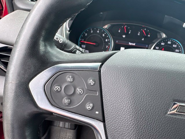 Used 2023 Chevrolet Traverse RS FWD image 28