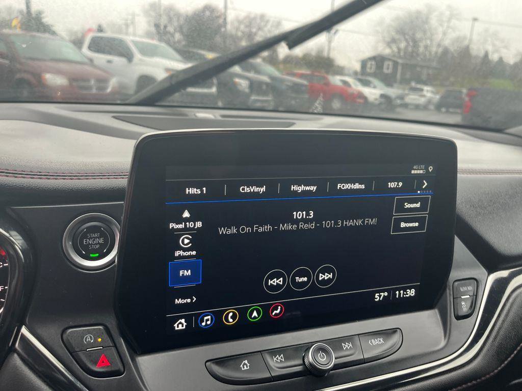 Used 2025 Chevrolet Blazer RS FWD image 14