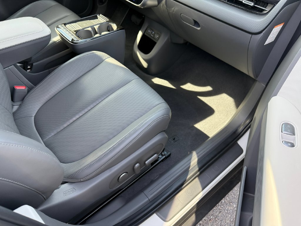 Used 2025 Hyundai Ioniq 5 SEL RWD image 46
