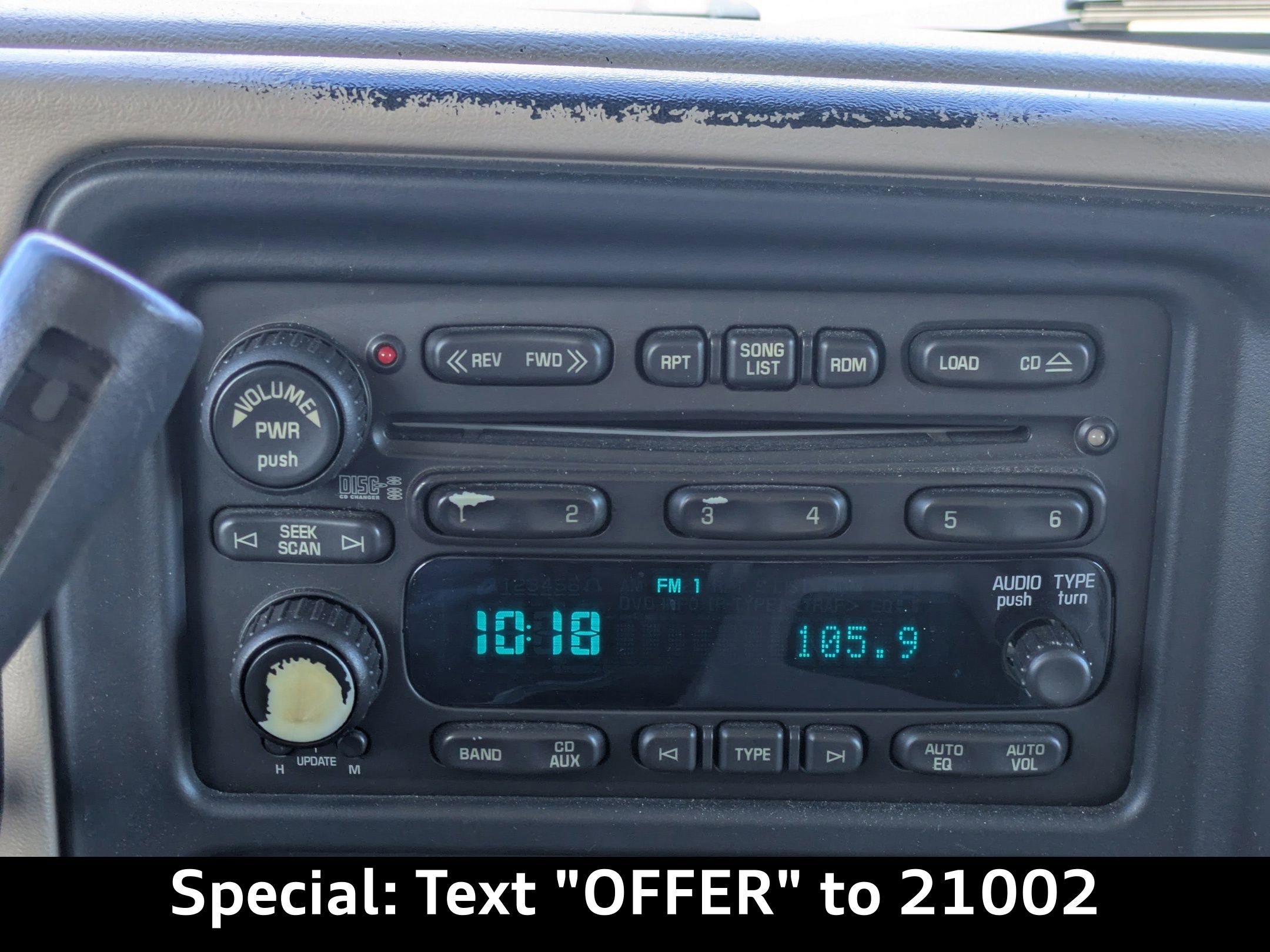Used 2006 Chevrolet Suburban Z71 w/ Z71 Preferred Equipment Group RWD image 22