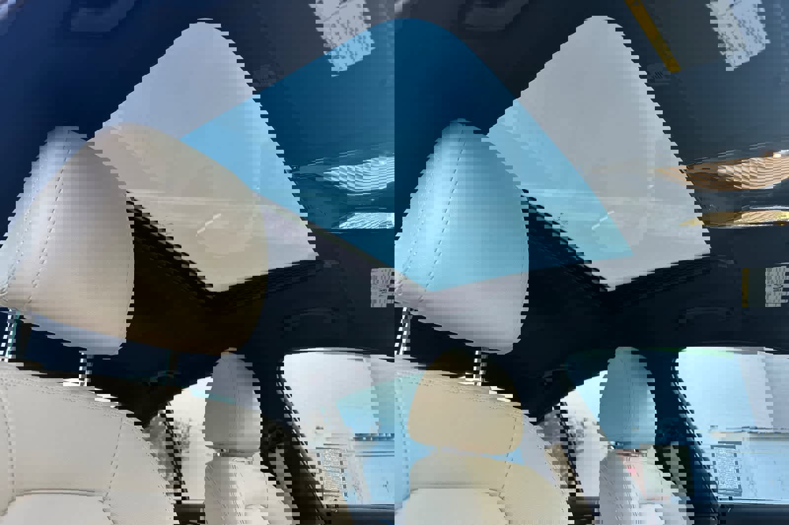 Used 2019 BMW 530e image 17