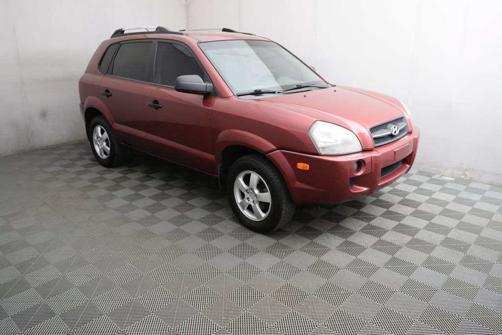 Used 2005 Hyundai Tucson GL FWD image 3