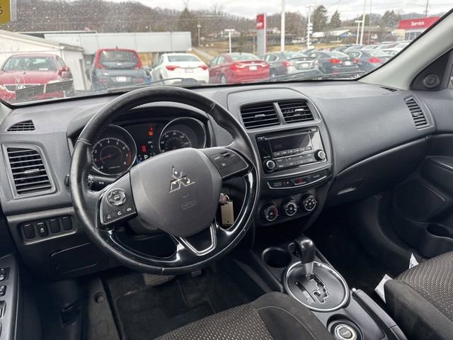 Used 2016 Mitsubishi Outlander Sport ES image 12