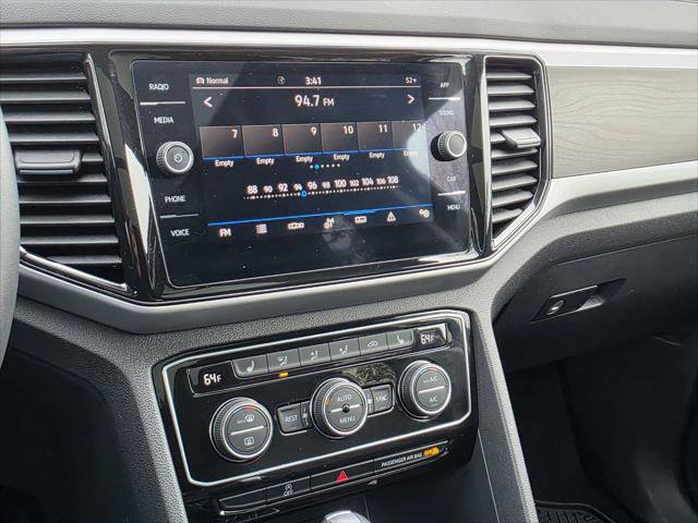 Used 2023 Volkswagen Atlas SE w/ Panoramic Sunroof Package AWD/4WD image 27