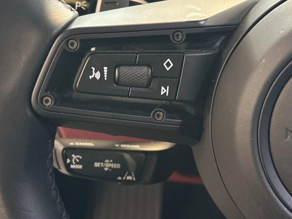 Used 2024 Porsche Cayenne Turbo GT image 22