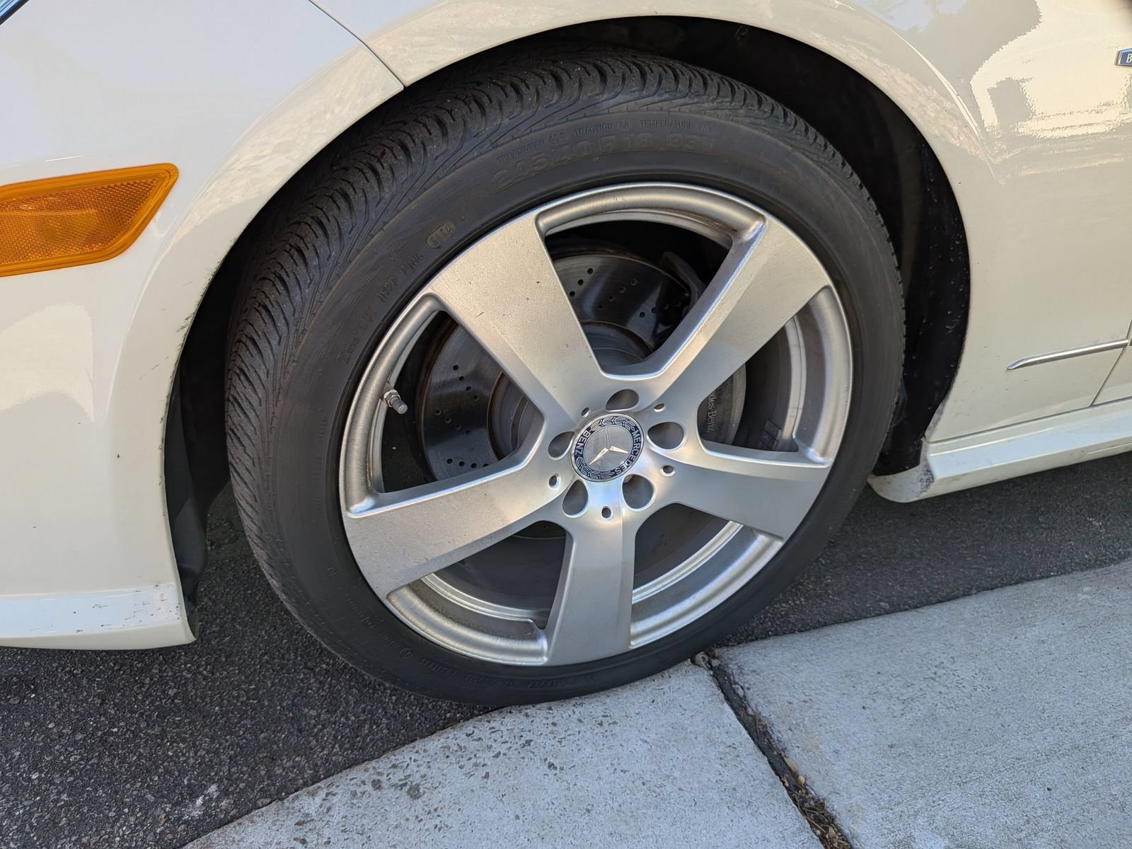 Used 2012 Mercedes-Benz E 350 Sedan image 9