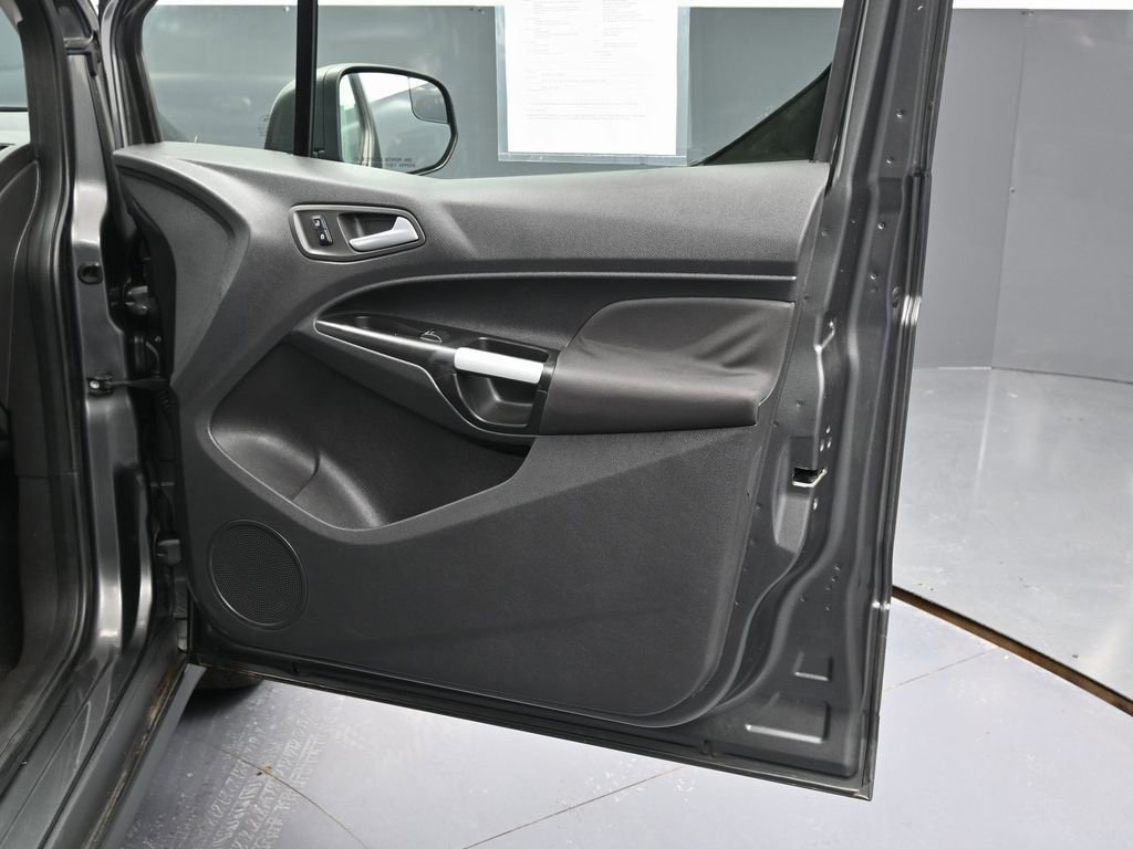 Used 2016 Ford Transit Connect XLT image 30