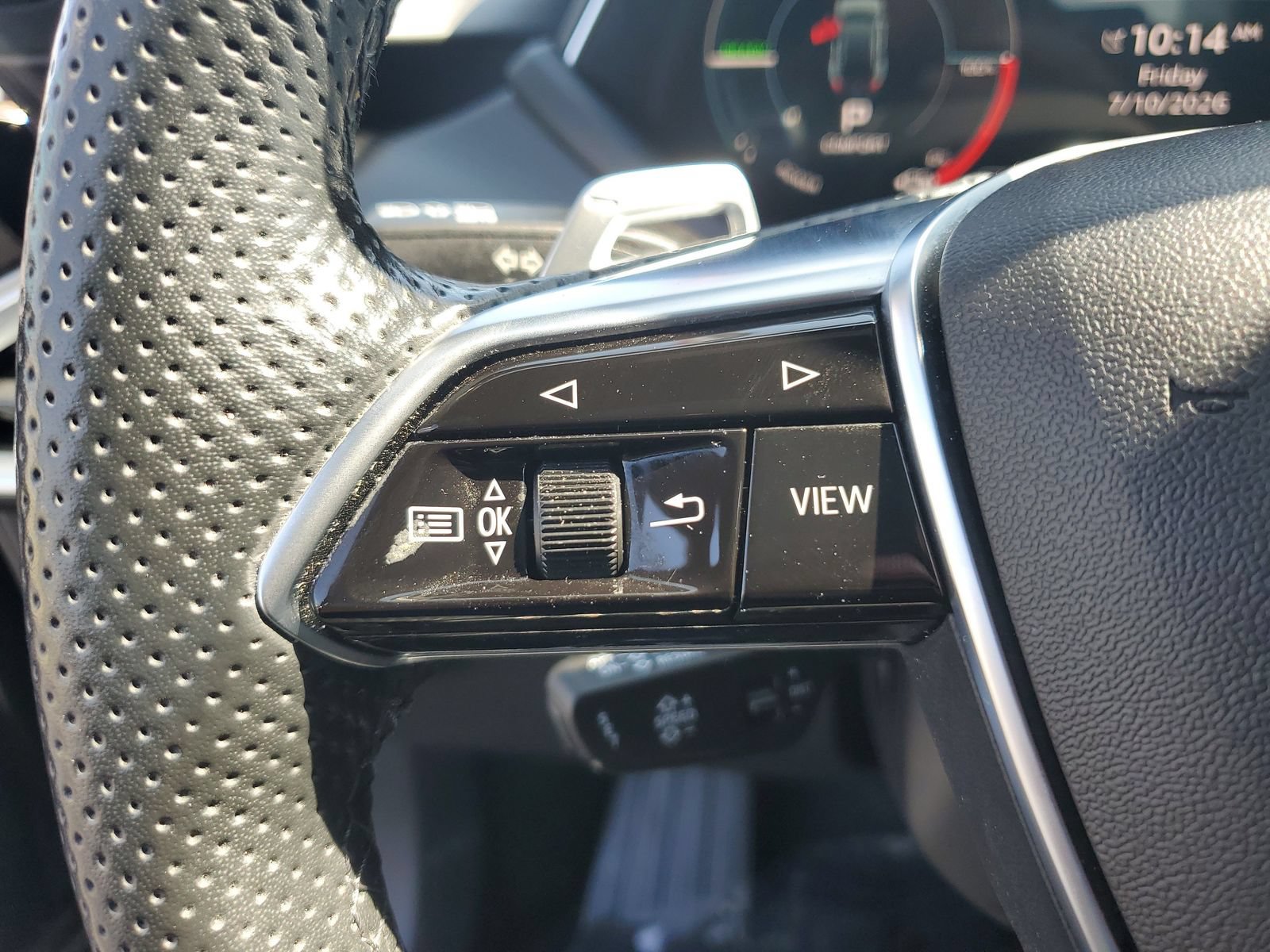 Used 2024 Audi e-tron GT Premium Plus AWD/4WD image 29