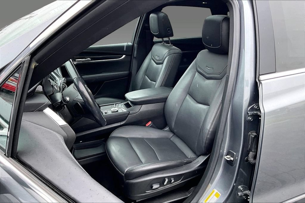 Used 2021 Cadillac XT5 Premium Luxury AWD/4WD image 14