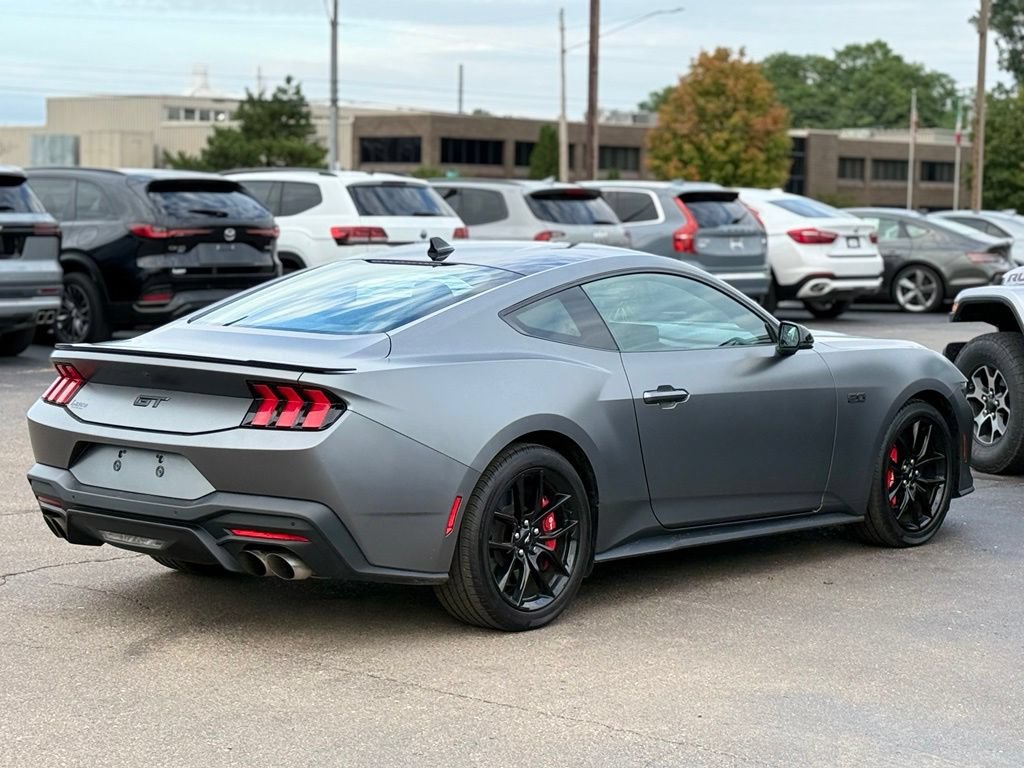 Used 2025 Ford Mustang GT Premium RWD image 35