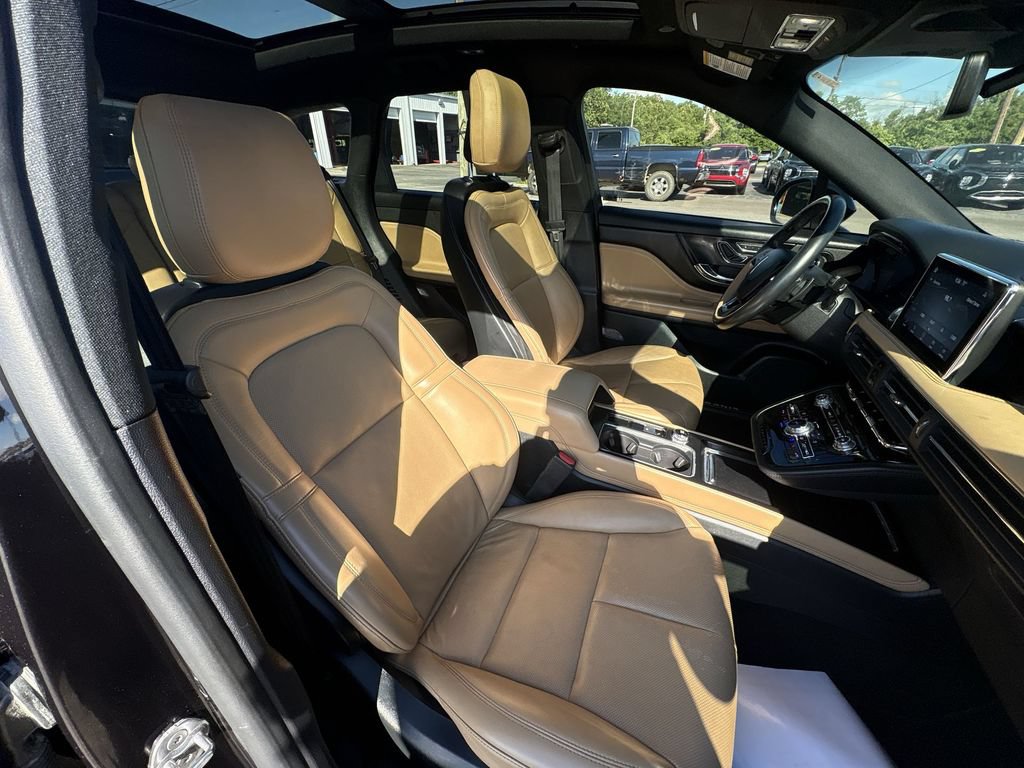 Used 2020 Lincoln Corsair Reserve w/ Equipment Group 201A AWD/4WD image 25