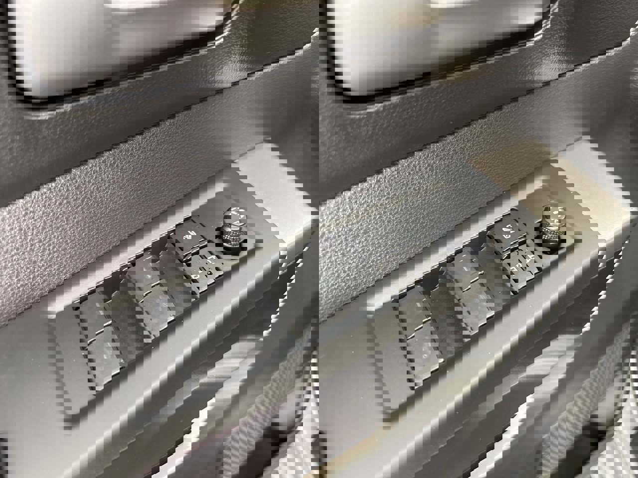 New 2026 Toyota Tundra SR5 image 34