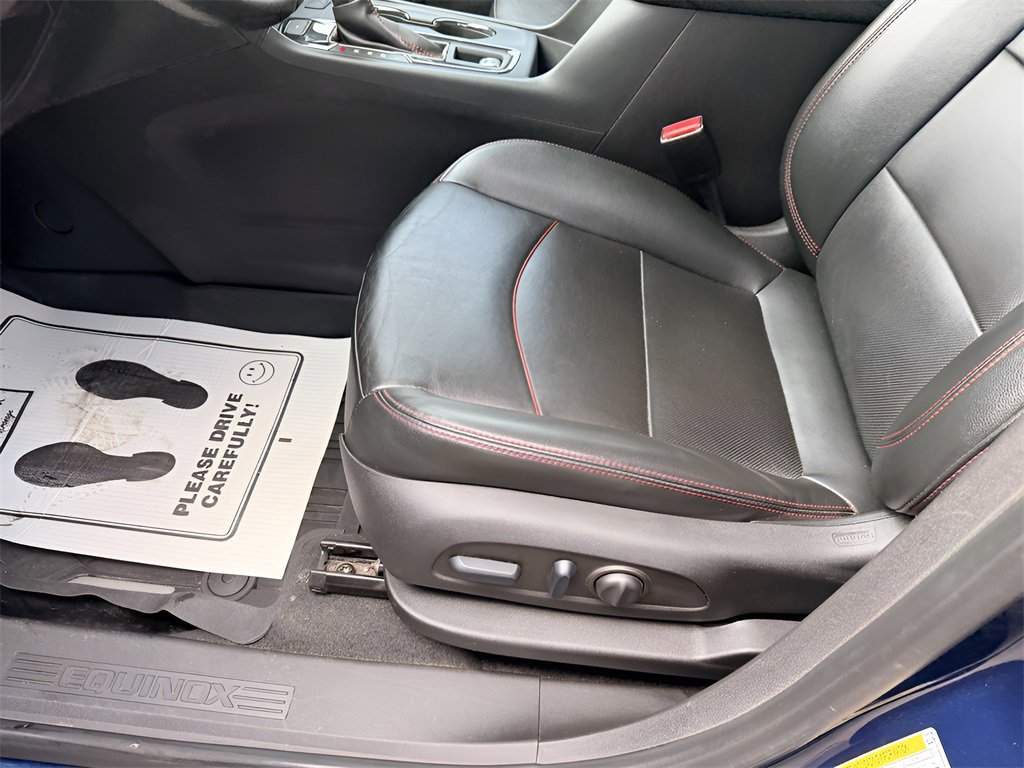 Used 2022 Chevrolet Equinox RS w/ RS Leather Package image 14
