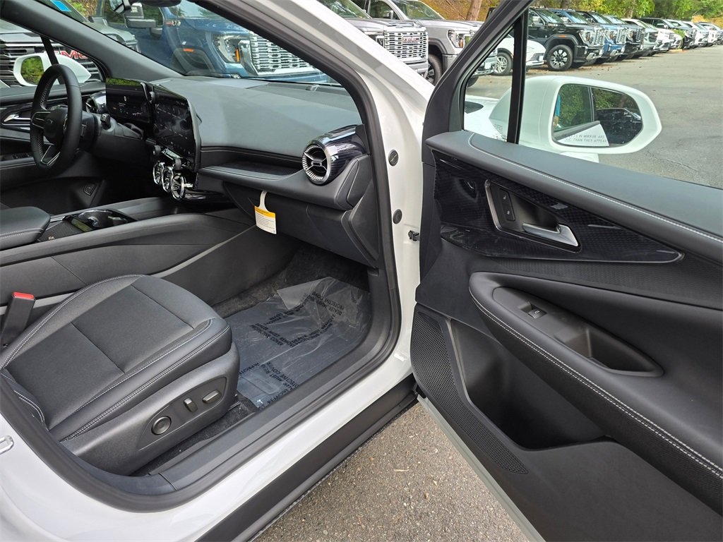 New 2026 Chevrolet Blazer EV LT image 12