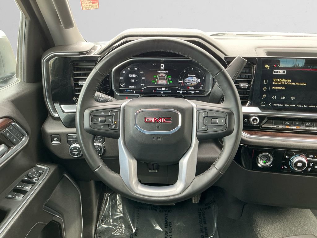 Used 2024 GMC Sierra 1500 SLT image 12