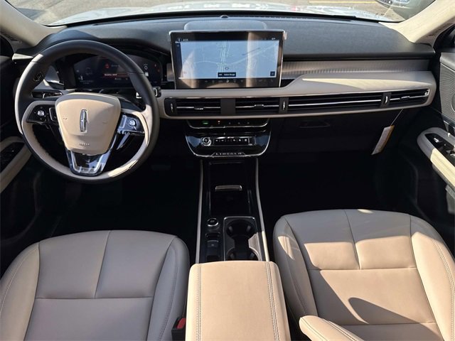 New 2026 Lincoln Corsair Premiere image 15