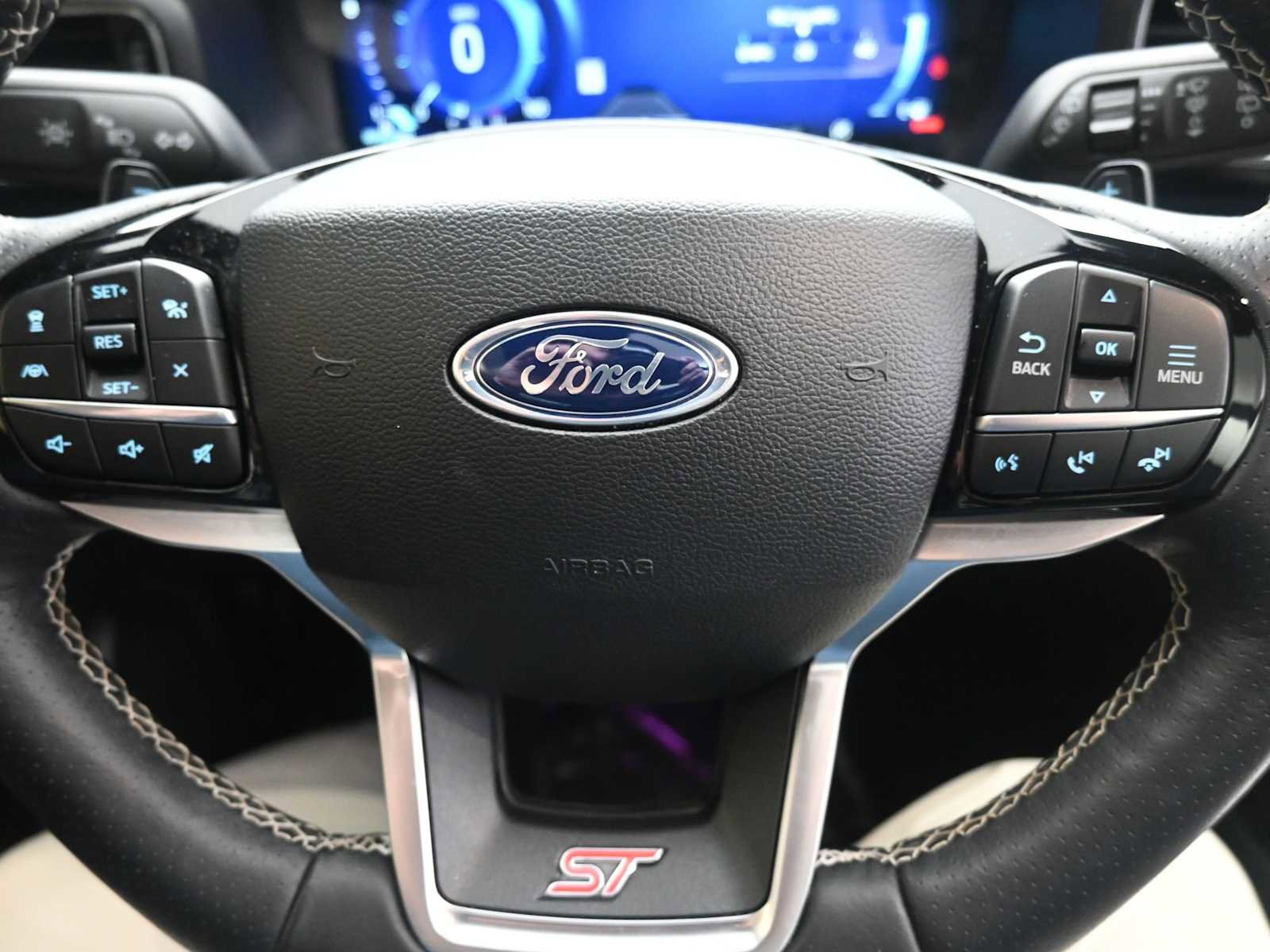 Used 2023 Ford Explorer ST w/ Equipment Group 401A image 22