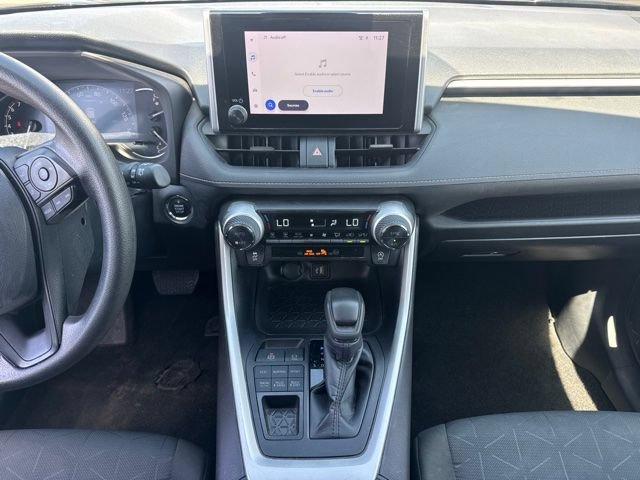 Used 2024 Toyota RAV4 XLE AWD/4WD image 16