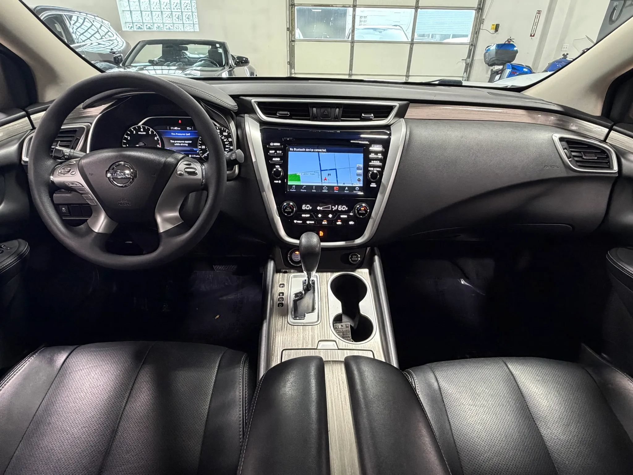 Used 2017 Nissan Murano S w/ Navigation Package AWD/4WD image 2