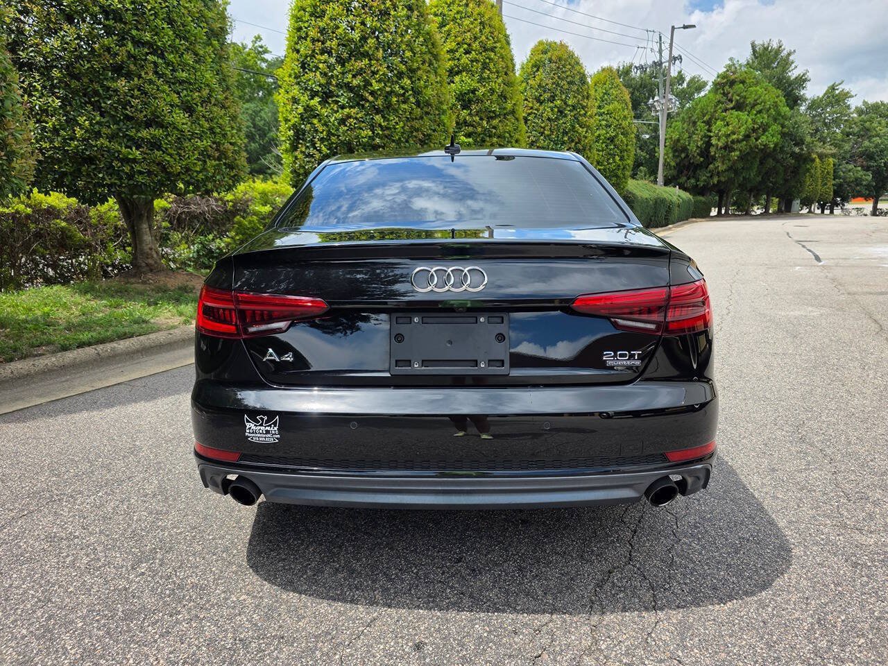 Used 2017 Audi A4 2.0T Prestige w/ Prestige Package AWD/4WD image 4