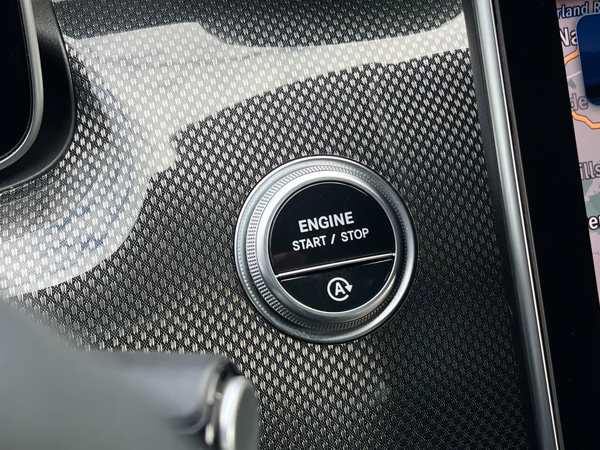 Used 2024 Mercedes-Benz CLE 300 4MATIC Coupe image 39