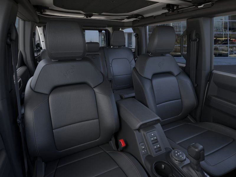 New 2025 Ford Bronco Badlands image 11