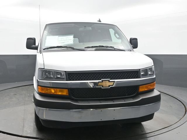 Used 2024 Chevrolet Express 2500 w/ Driver Convenience Package image 8