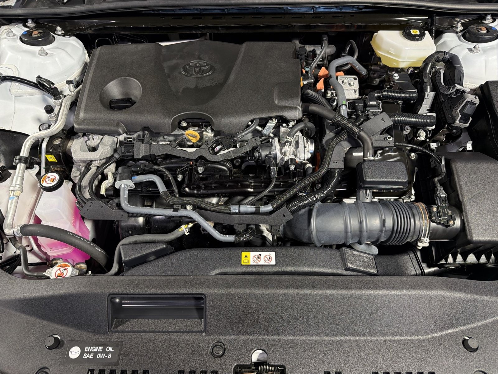Used 2025 Toyota Camry SE FWD image 30