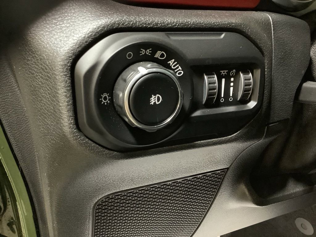 Used 2021 Jeep Wrangler Unlimited Rubicon w/ LED Lighting Group image 22