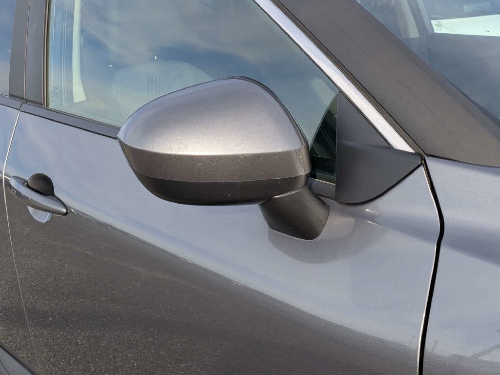 Used 2025 Nissan Rogue SV AWD/4WD image 10