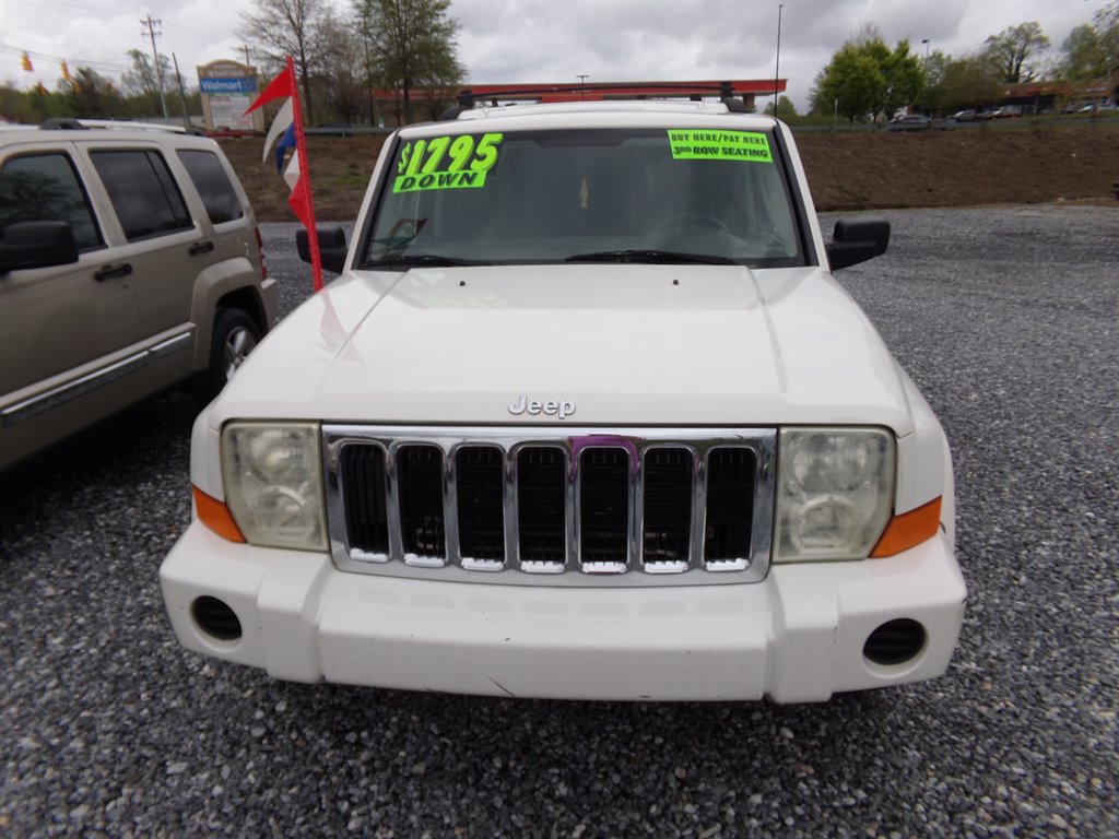 Used 2007 Jeep Commander Sport w/ Popular Equipment Group image 2