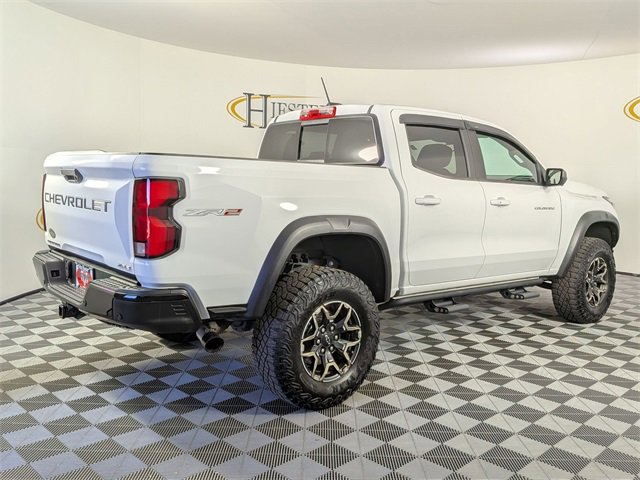 Used 2024 Chevrolet Colorado ZR2 w/ ZR2 Convenience Package III image 6