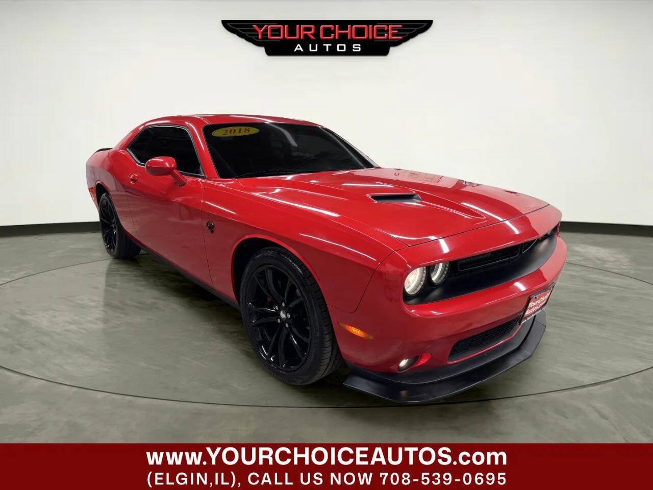 Used 2018 Dodge Challenger SXT Plus RWD image 9