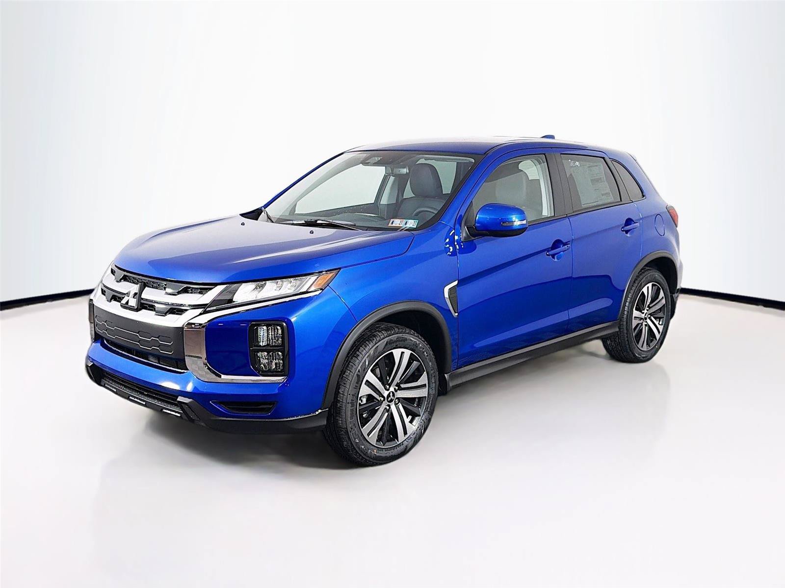 New 2026 Mitsubishi Outlander Sport SE AWD/4WD image 3