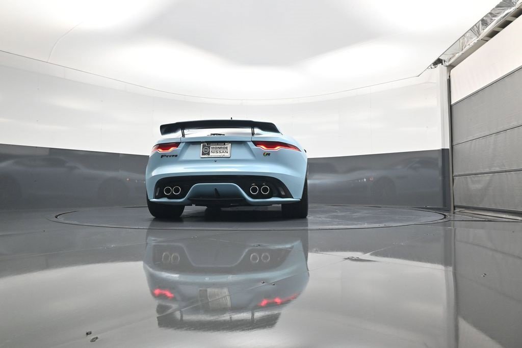 Used 2021 Jaguar F-TYPE R image 21